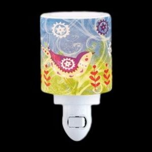 NIB Scentsy warmer.
